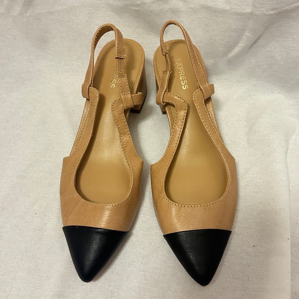 Express Tan and Black Slingback Flats Size 6